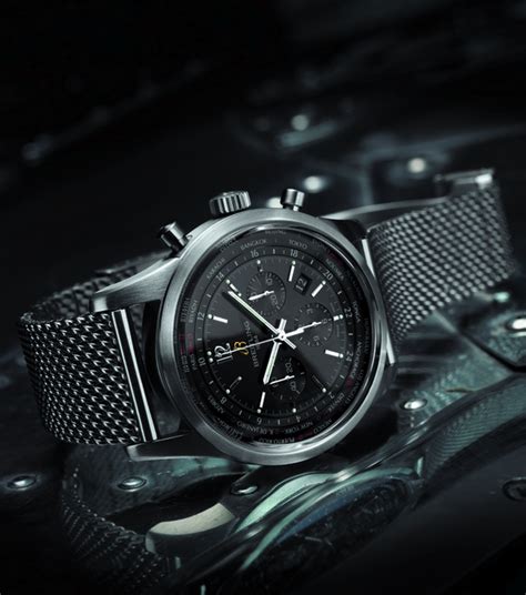 Introducing The Breitling Transocean Unitime Pilot (Details